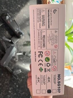 Dron s kamerou SG107 4K