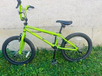 BMX bike Mongoose Legion L10
