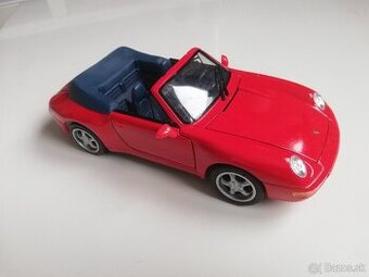 1:18 PORSCHE 911 cabrio - Maisto