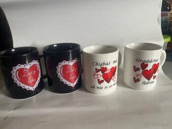 Šálka 4 kusy cena spolu 8€