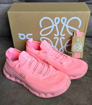 Nove damske On Running x LOEWE Cloudtilt tenisky 'wild rose