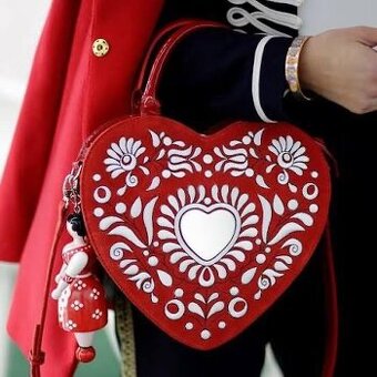 Kúpim kabelku Petra Toth