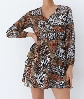 Predám vzorované šaty značky MOHITO