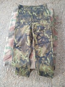 Vojenské nohavice