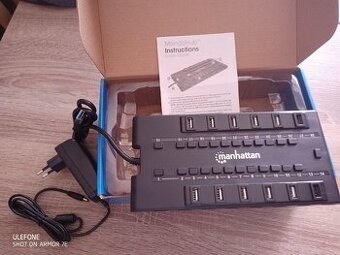MANHATTAN USB hub - 28 portov - 1