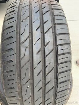 225/50 R17