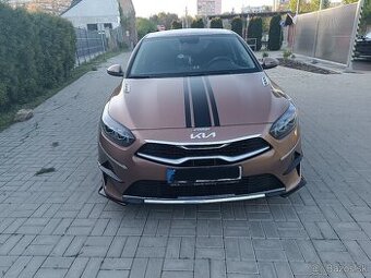 Predam Kia ceed 1,5 GDTI 118kw gold ročník 5/2023
