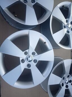 Škoda Octavia 17"5x112 ET 49 originálne hliníkové disky