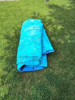Predam velky batzen , priemer 4,6 , hlbka 1,2 m .