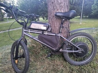 Predám skladaný e-bike