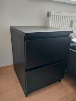 Nočný stolík - 1