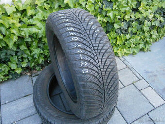Predám 2x celoročné pneu Goodyear 215/60 R17 96HXL
