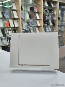 MacBook Air 13" M4 (10+8C), 16+256GB, starlight | NOVÝ KUS