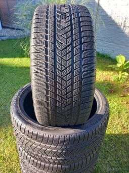 Dvojrozmer 315/30 r22 a 275/35 r22 zimne pneumatiky
