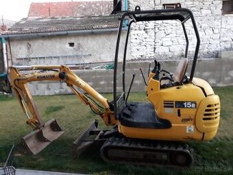 Komatsu PC 15 R bager