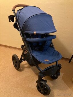 Športový kočiar Lionelo modrý