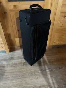 Yamaha tenor saxofón pevný kufor