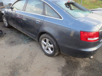 AUDI A6 ROK 2005 - 4.2 benzin 4X4 DIELY