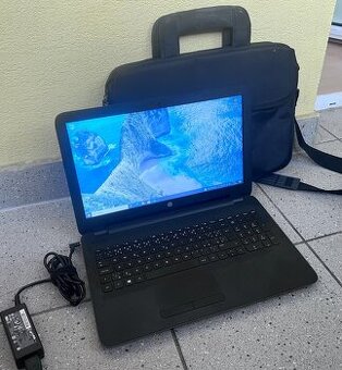 HP 255 G4 / AMD E1 / 4GB RAM / 120GB SSD /15.6" nepoužívaný