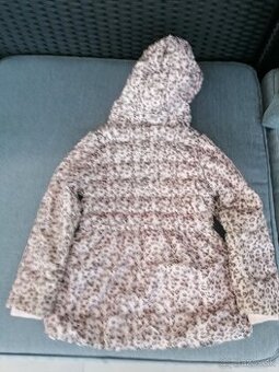 Prechodná dievčenská bunda