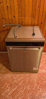 Nerezová umývačka Whirlpool (6. zmysel) – Veľmi úsporná (6L)