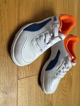 biele tenisky Puma v.31