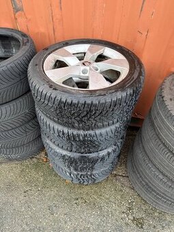 Zimné pneu 225/50 R17 Goodyear s orig diskami