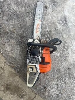 Predám 2ks Stihl 362