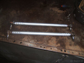 Tyče řízení na Š-Felicia,Octavia,Spartak