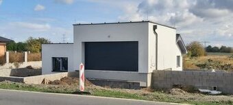 NOVÁ RODINNÁ VILA S GARÁŽOU PRE 2 AUTÁ