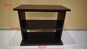 Stolík pod TV