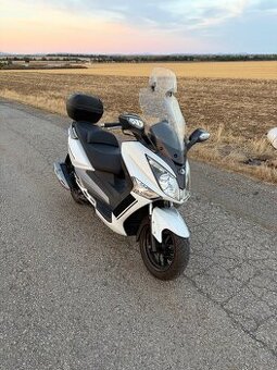 Predám skúter SYM GTS 125 - 1