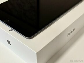 Apple iPad Air 2019 (+ bonus iPad Mini)