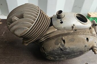 Motor CZ 150C - 1