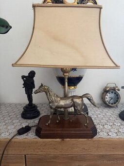stara lampa
