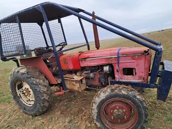 PREDAM TRAKTOR ZETOR 4X4 MOTOR ZANOVNY 7201