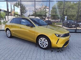 Opel Astra Zlatá metalíza