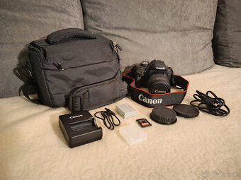 Canon EOS 500D + objektív, príslušenstvo a taška
