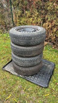 215/65 R16 zimne pneu + plechove disky 5x114,3