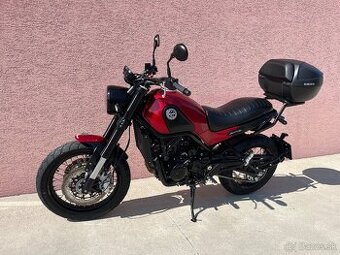 Benelli Leoncino 500Trail