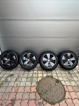 ŠKODA ALUSY SUPERB III 6.5J 17" ET41 215/55 R17