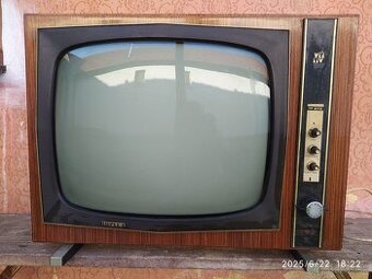 🏆 NEJFUNKČNEJŠIA NEFUNKČNÁ TELEVÍZIA ROKU 1968