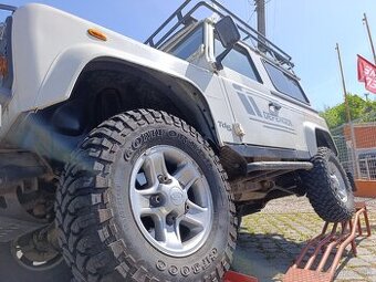 LAND ROVER DEFENDER 90 2.5TD5, M5, 6 miestne