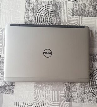DELL LATITUDE E7240