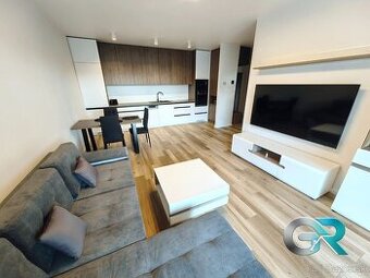 Moderný 3 izbový byt v novostavbe na prenájom, Trenčianske T
