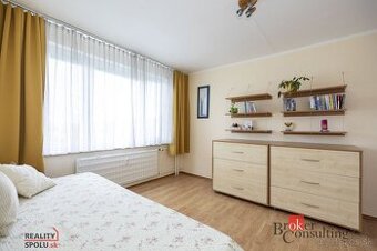 Priestranný 2 izbový byt na predaj Banská Bystrica, 2 balkón