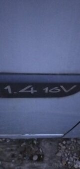 Predám náhradné diely Renault Megane 1,4 benzín