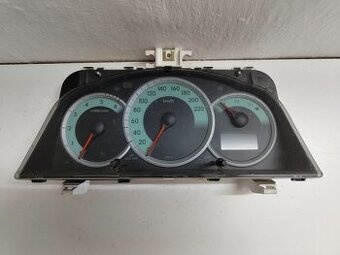 tachometer Toyota Corolla Verso 83800-0f060-L 40€
