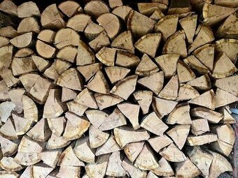 Tvrdé palivové drevo štiepané - agát, dub - SUCHÉ 3 ročné