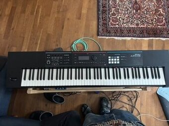 Roland Juno DS 88